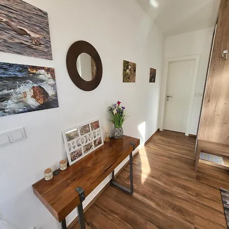 Pegi Apartment Simuni